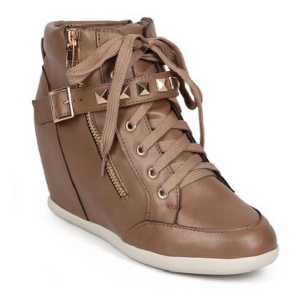 Wild Diva Shoes - Wild Diva Wedge Sneakers Sz 8.5